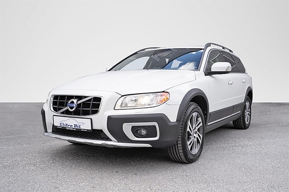 Volvo XC70 2 of 30