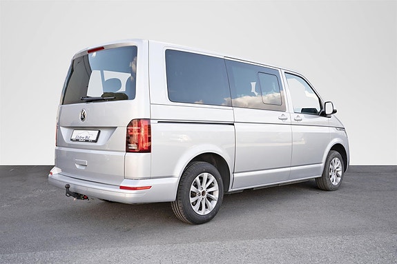 Volkswagen Caravelle 5 of 30