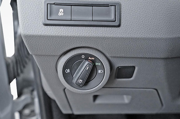 Volkswagen Caravelle 14 of 30