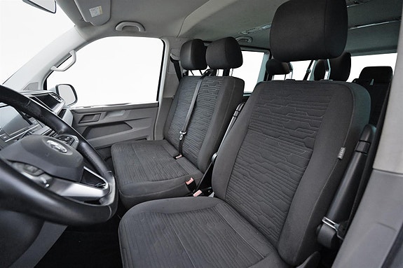 Volkswagen Caravelle 11 of 30