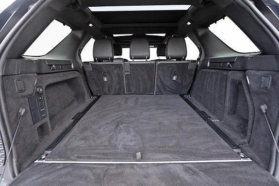 Land Rover Discovery 27 of 30