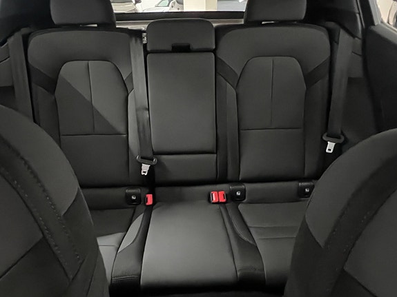 Polestar 2 17 of 30
