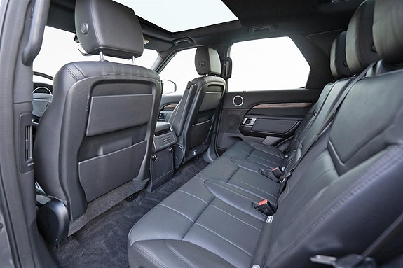 Land Rover Discovery 24 of 30