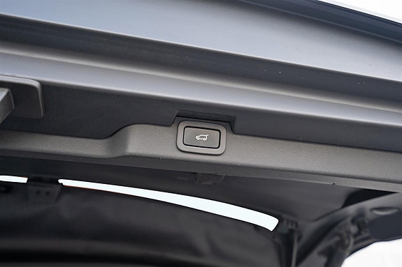 Land Rover Discovery 27 of 30