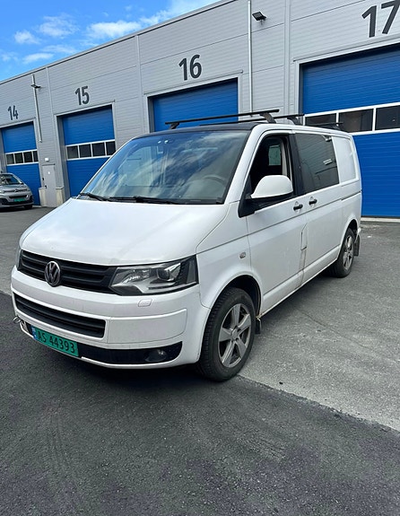 Volkswagen Transporter 2 of 6