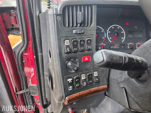 Scania R580LB 14 of 23