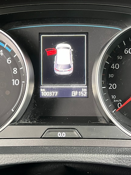 Volkswagen e-Golf VII 5 of 17