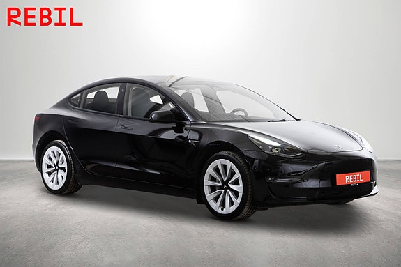 Tesla Model 3 4 of 27