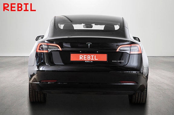 Tesla Model 3 6 of 27