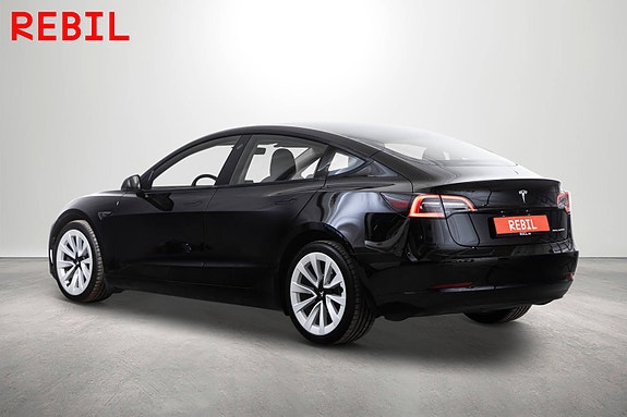 Tesla Model 3 5 of 27