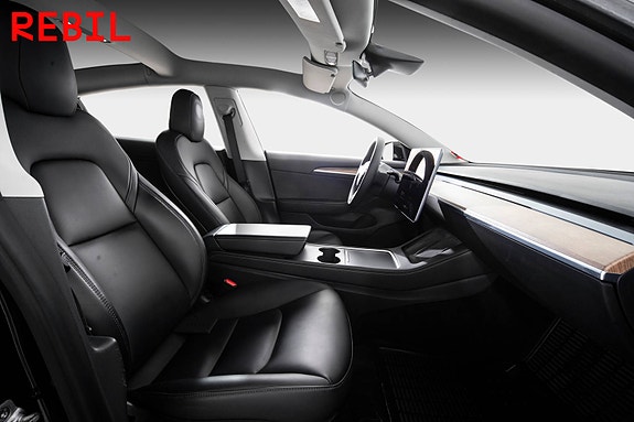 Tesla Model 3 23 of 27