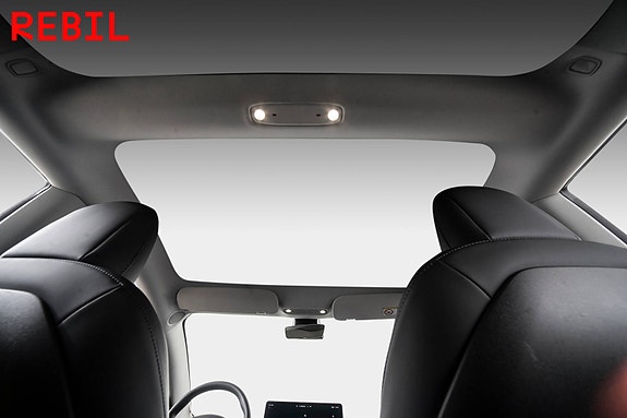 Tesla Model 3 22 of 27