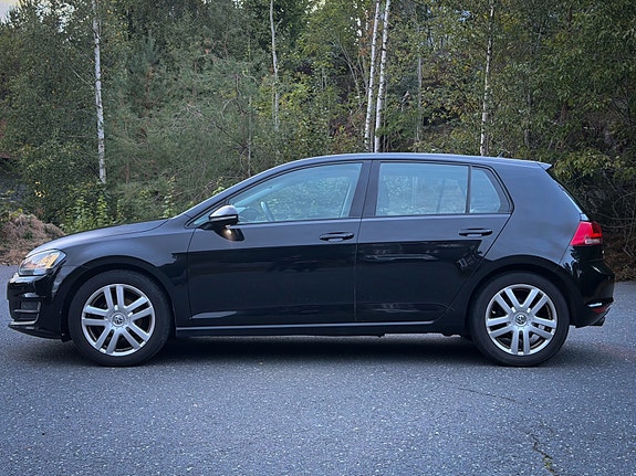 Volkswagen Golf VII 5 of 21