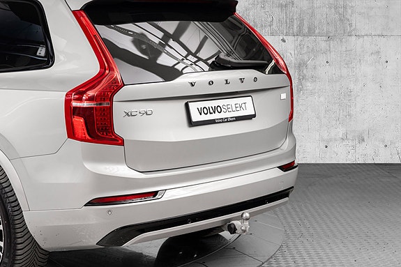 Volvo XC90 7 of 30