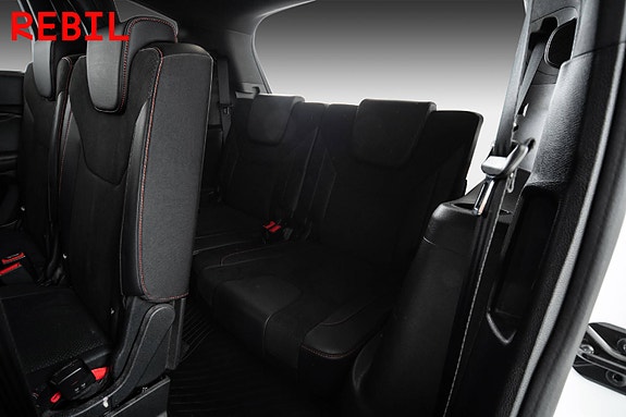 Ford S-MAX 11 of 24