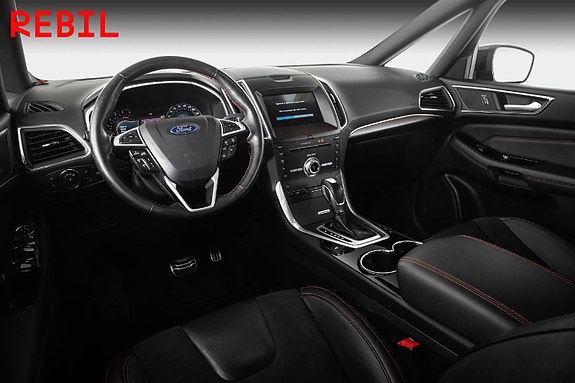 Ford S-MAX 9 of 24