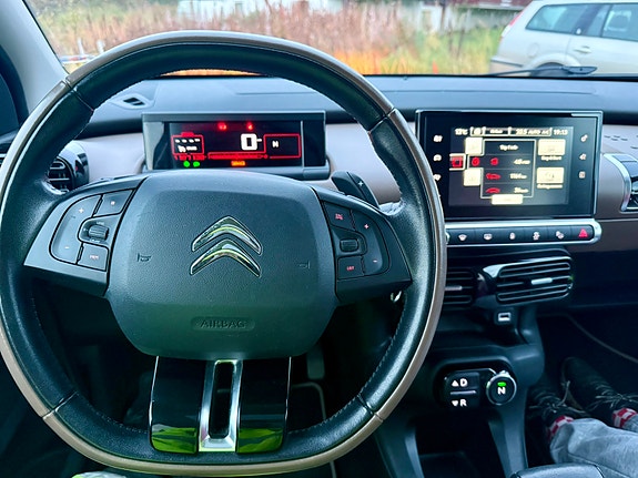 Citroen C4 Cactus 11 of 23