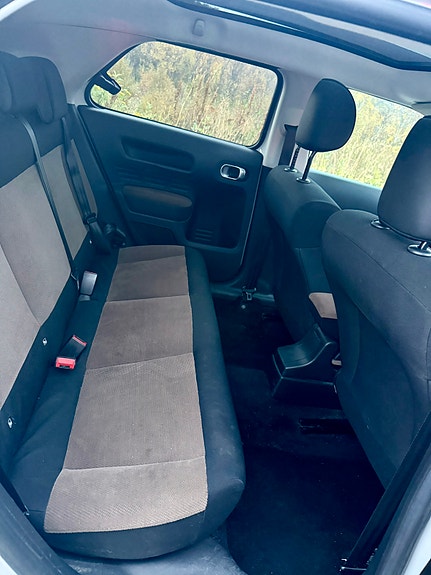 Citroen C4 Cactus 8 of 23