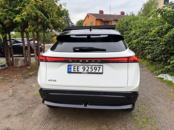 Nissan Ariya 5 of 20
