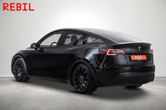 Tesla Model Y 5 of 27