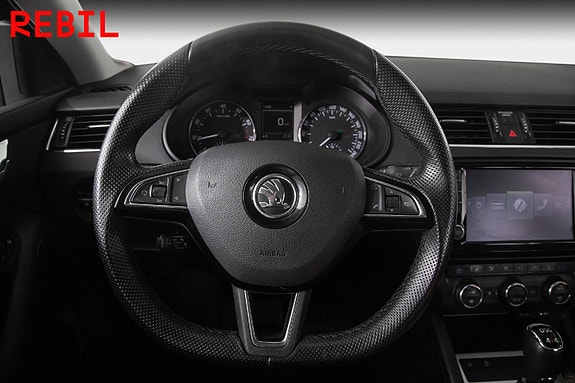 Skoda Octavia 12 of 24