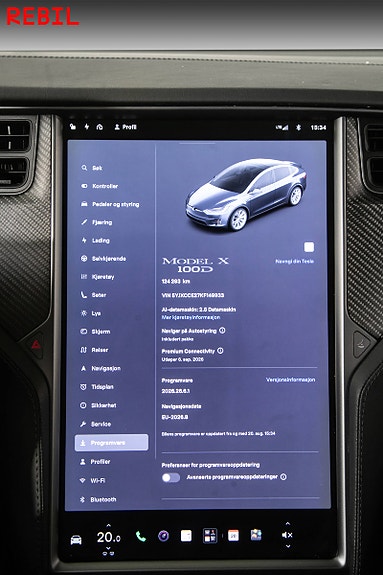 Tesla Model X 16 of 30