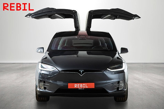 Tesla Model X 9 of 30
