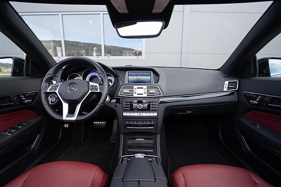 Mercedes-Benz E400 20 of 30