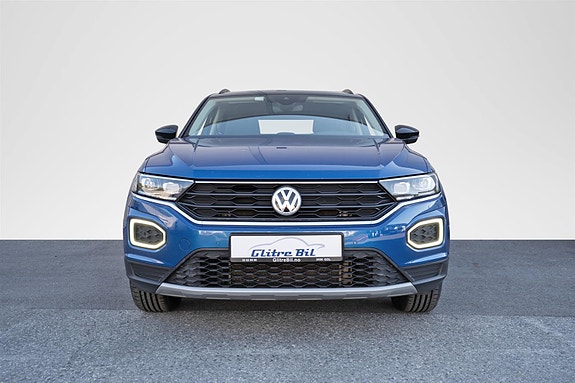 Volkswagen T-Roc 3 of 30