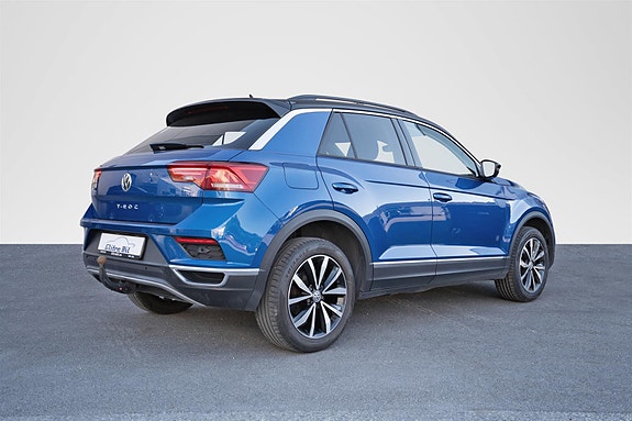 Volkswagen T-Roc 5 of 30