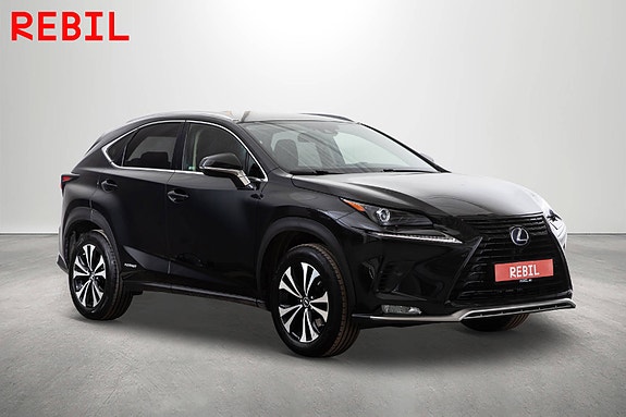 Lexus NX300h 4 of 26