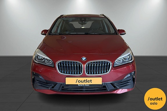 BMW 225xe 9 of 27