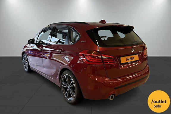 BMW 225xe 3 of 27