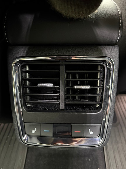 Skoda Enyaq 22 of 23