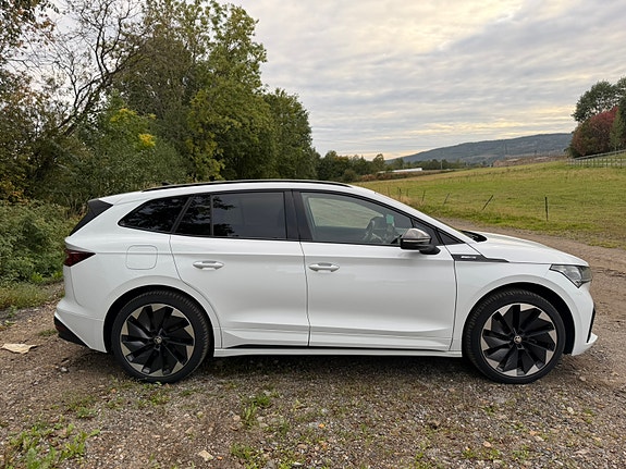 Skoda Enyaq 4 of 23