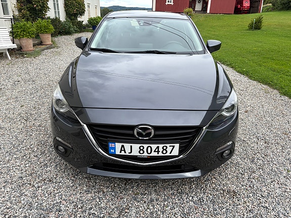 Mazda 3 4 of 29