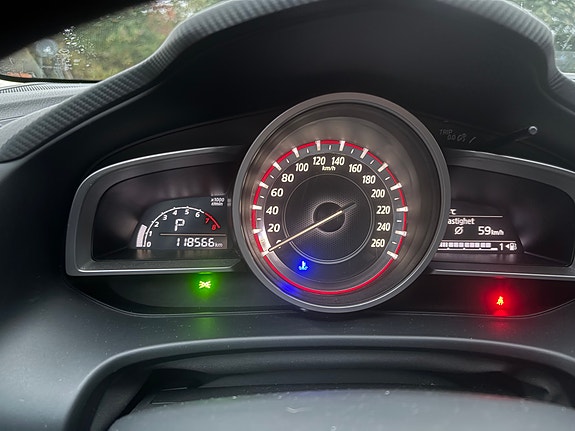 Mazda 3 6 of 29