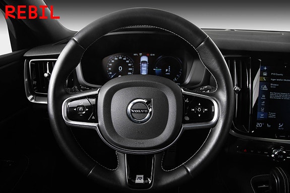 Volvo V60 12 of 28