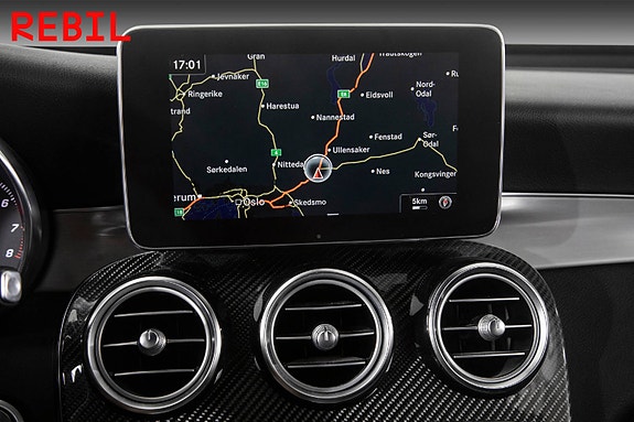 Mercedes-Benz GLC350 e 18 of 30