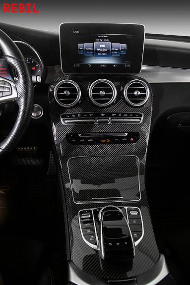 Mercedes-Benz GLC350 e 22 of 30