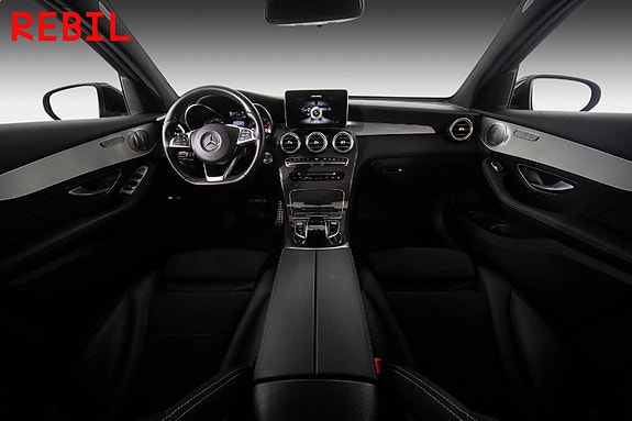 Mercedes-Benz GLC350 e 12 of 30