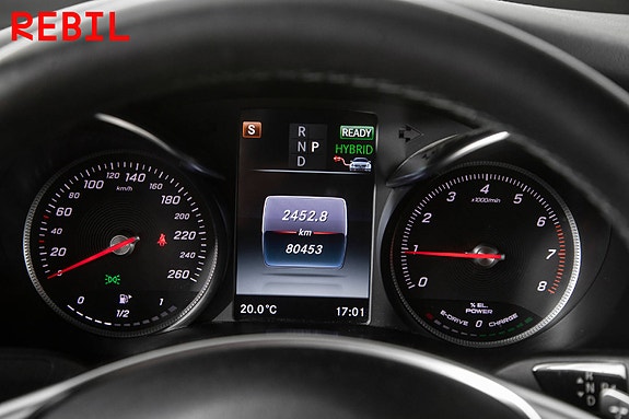Mercedes-Benz GLC350 e 14 of 30