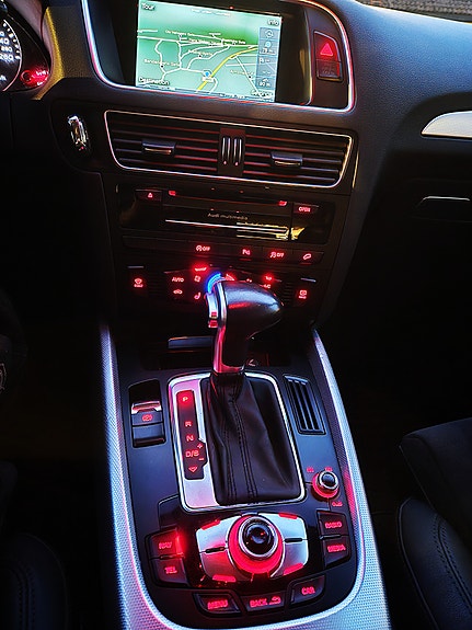 Audi Q5 9 of 24