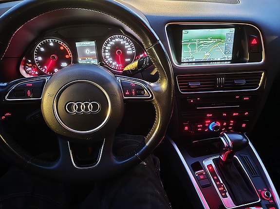 Audi Q5 11 of 24