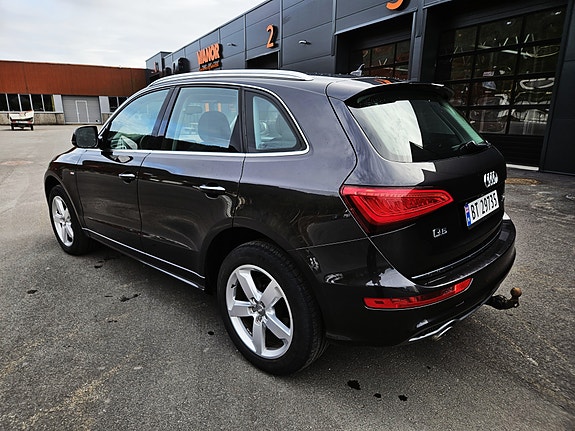 Audi Q5 6 of 24