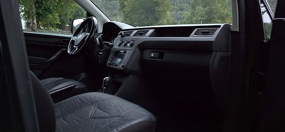Volkswagen Caddy 16 of 19