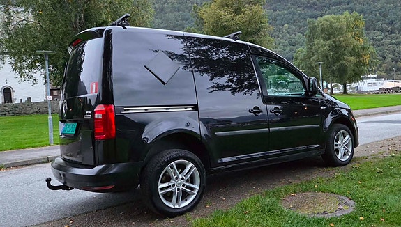 Volkswagen Caddy 5 of 19