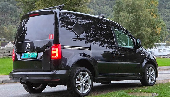 Volkswagen Caddy 7 of 19