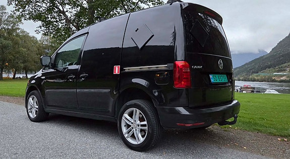 Volkswagen Caddy 3 of 19