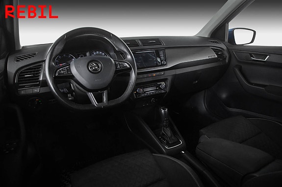 Skoda Fabia 10 of 26